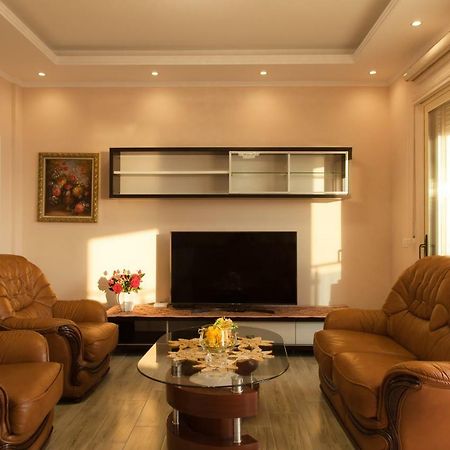 Adriatic Seaview Apartment Durrës Buitenkant foto
