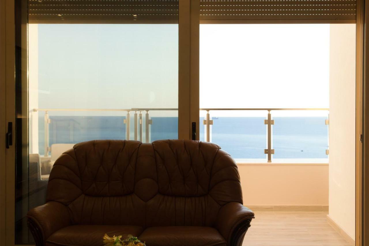 Adriatic Seaview Apartment Durrës Buitenkant foto