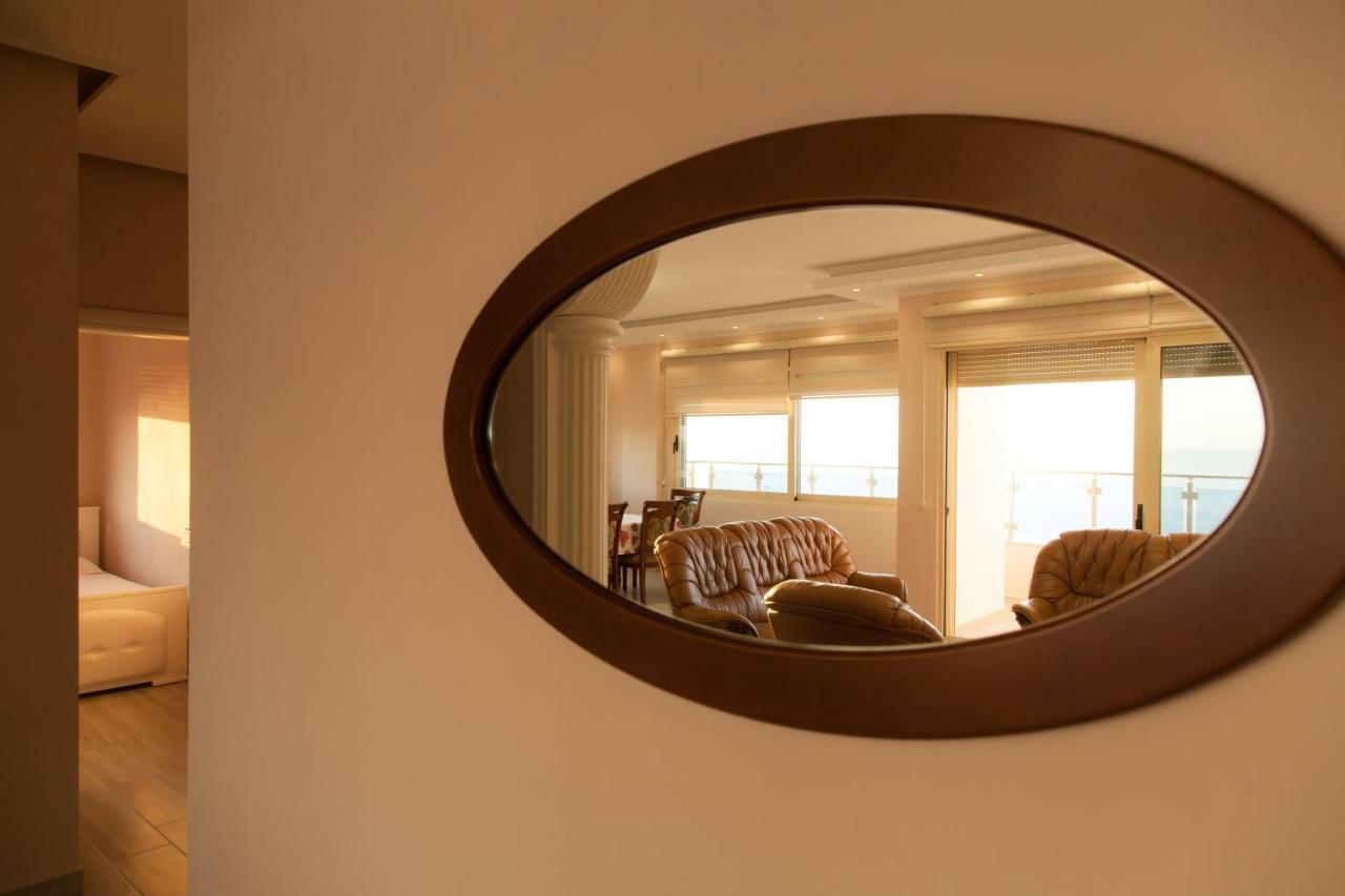 Adriatic Seaview Apartment Durrës Buitenkant foto