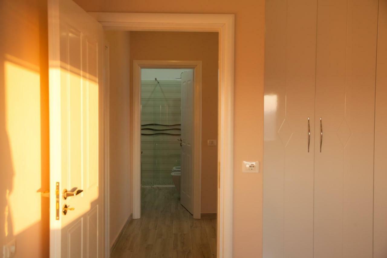 Adriatic Seaview Apartment Durrës Buitenkant foto